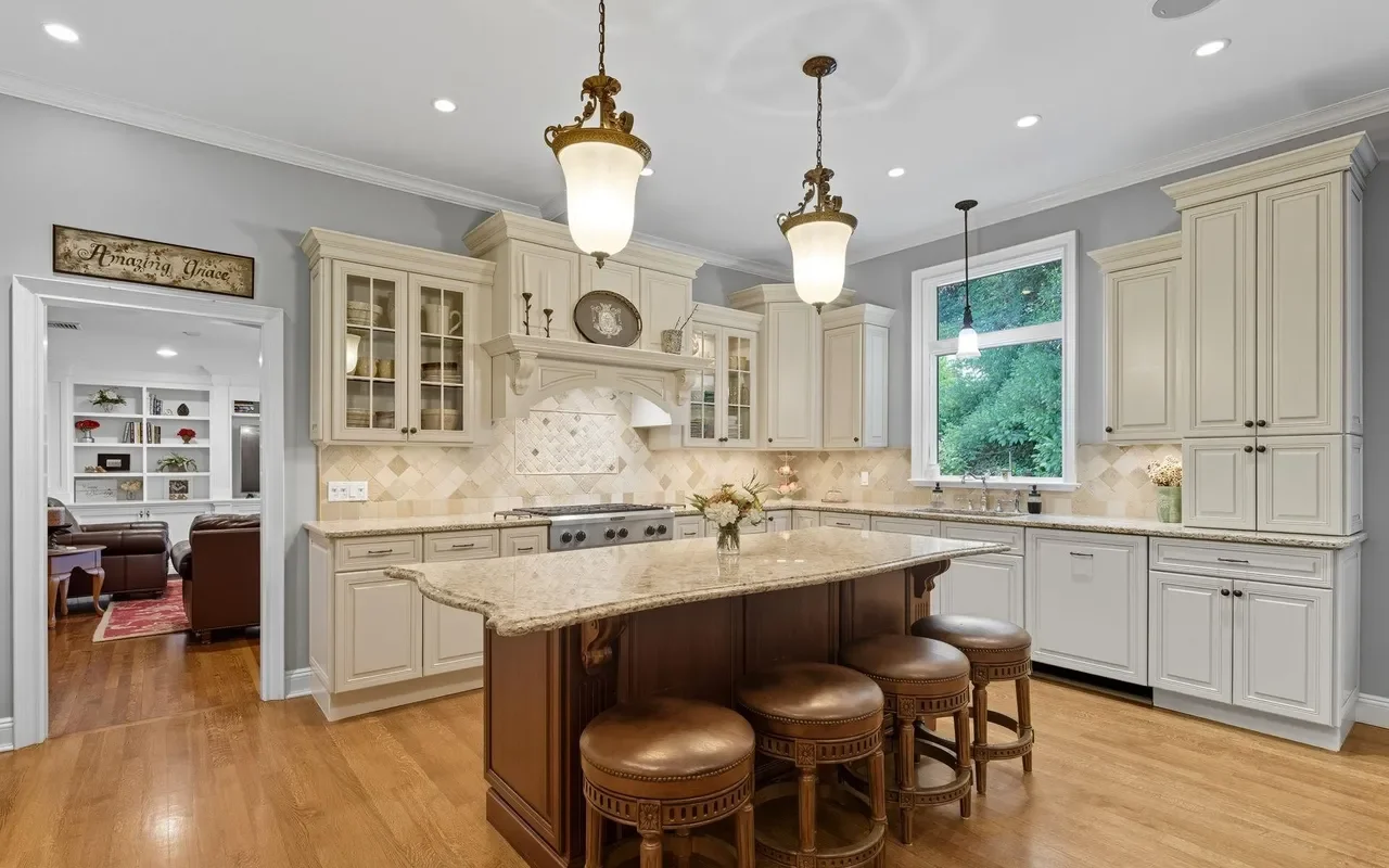 Colonial home in Centerport, NY