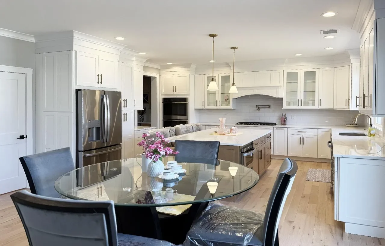 Professional house cleaning in East Meadow, NY - freshly cleaned ranch home