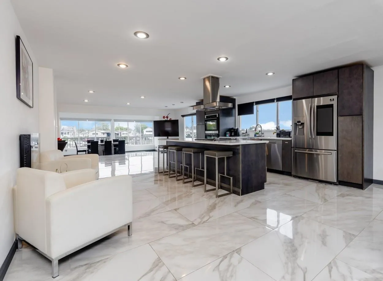 Professional house cleaning in Massapequa, NY - freshly cleaned waterfront colonial